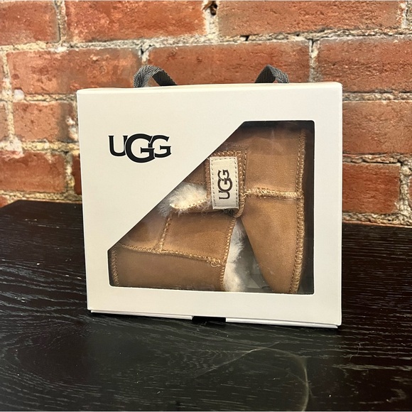UGG Erin Baby Uggs Baby Booties 6-12 months - Picture 7 of 7